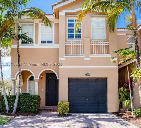 2555 SE 13th Ct, Homestead, FL 33035