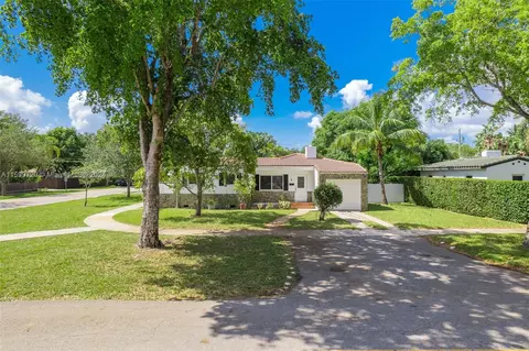 6 NW 106th St, Miami Shores, FL 33150