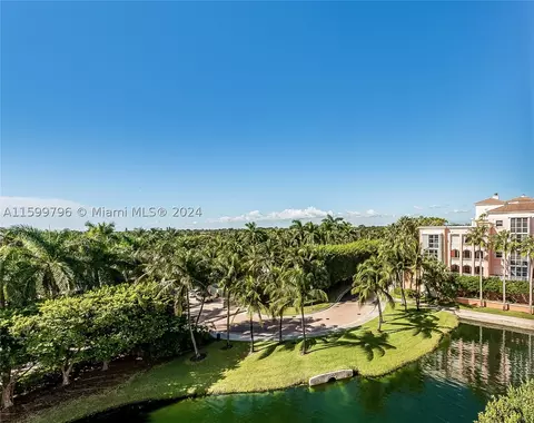 747 Crandon Blvd #509, Key Biscayne, FL 33149