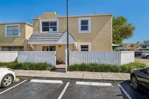 4555 SW 68th Ct Cir #118, Miami, FL 33155