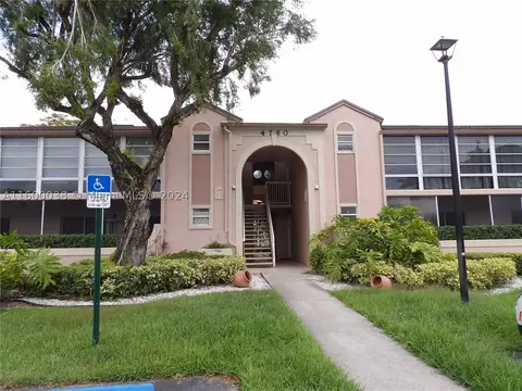 4760 NW 102nd Ave #103-12, Doral, FL 33178