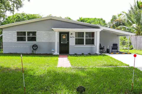 5636 Farragut St, Hollywood, FL 33021