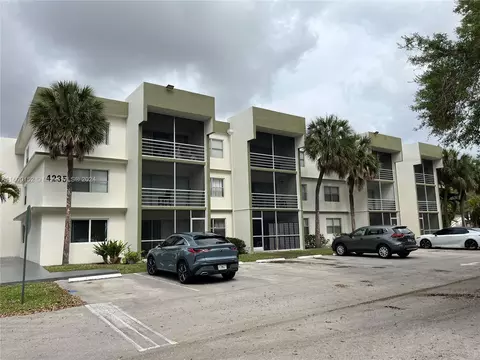 4235 N University Dr #203, Sunrise, FL 33351