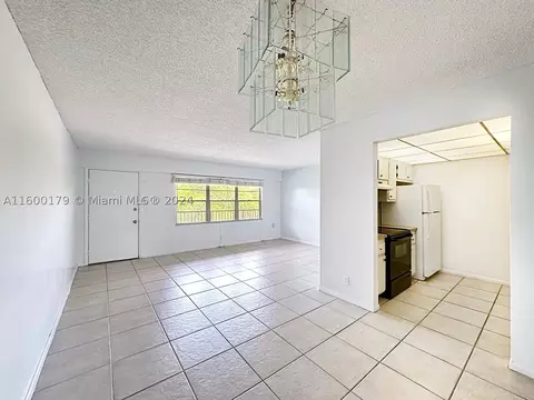 251 SW 132nd Way #404H, Pembroke Pines, FL 33027