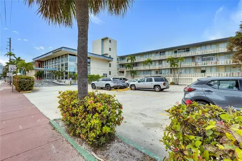 6484 Indian Crk #231, Miami Beach, FL 33141