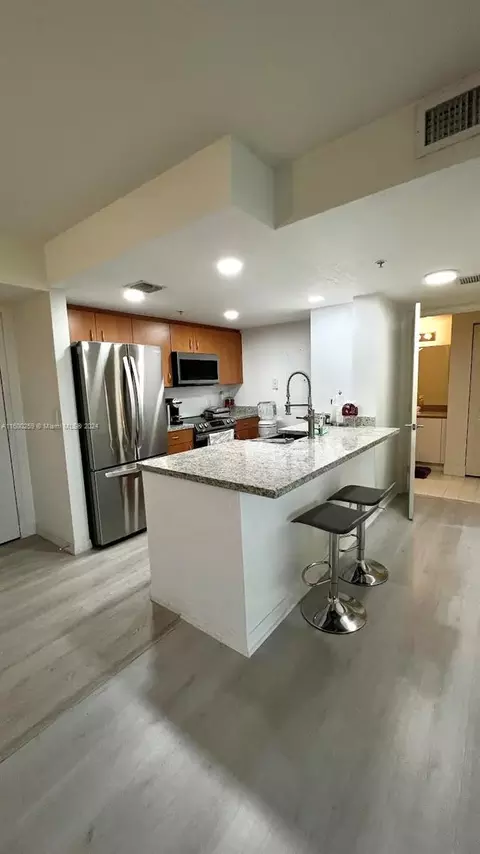 816 NW 11th St #809, Miami, FL 33136