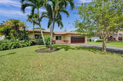 9211 NW 18th St, Coral Springs, FL 33071