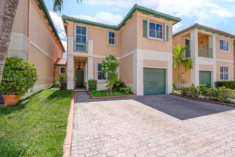 14381 NW 83rd Ave, Miami Lakes, FL 33016