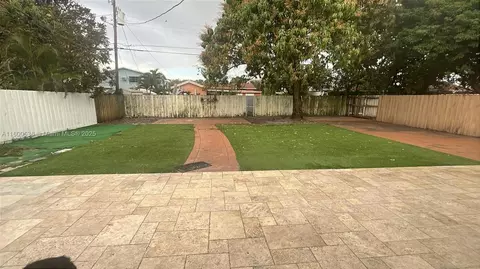 Exterior - 961 E 18th St, Hialeah, FL 33013 photo 2 of 5