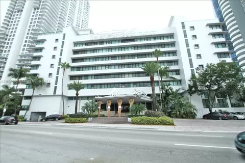 6345 Collins Ave #TH-9, Miami Beach, FL 33141