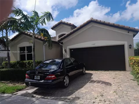 13167 SW 284th St, Homestead, FL 33033
