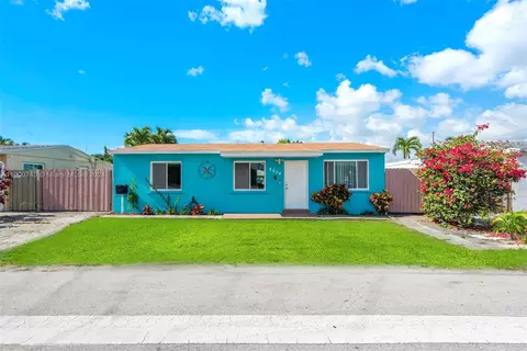 2634 Sheridan St, Hollywood, FL 33020
