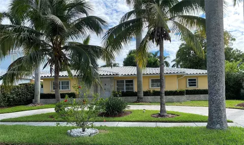 938 Tyler St, Hollywood, FL 33019