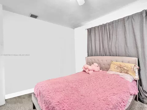 Bedroom - 492 E 28th St, Hialeah, FL 33013 photo 11 of 20