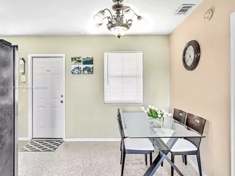 Dining - 492 E 28th St, Hialeah, FL 33013 photo 5 of 6