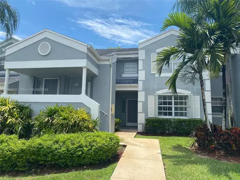 2003 SE 27th Dr #102-A, Homestead, FL 33035