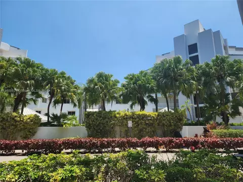 50 Ocean Lane Dr #201, Key Biscayne, FL 33149
