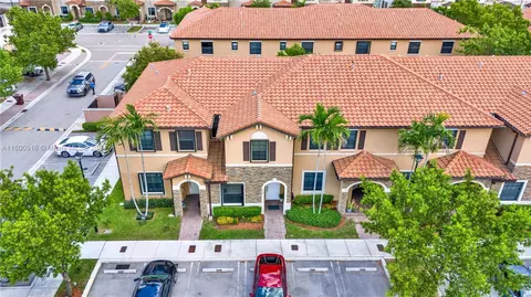 9395 W 33rd Ave #9395, Hialeah, FL 33018