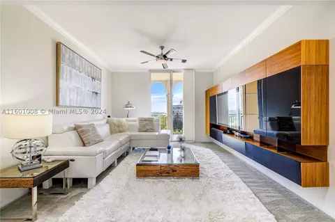 520 SE 5th Ave #1706, Fort Lauderdale, FL 33301
