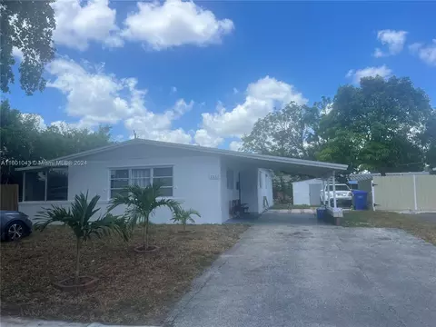 7061 Taylor St, Hollywood, FL 33024