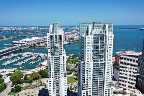 253 NE 2nd St #311, Miami, FL 33132