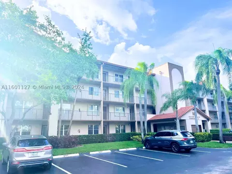 1110 SW 125th Ave #102M, Pembroke Pines, FL 33027