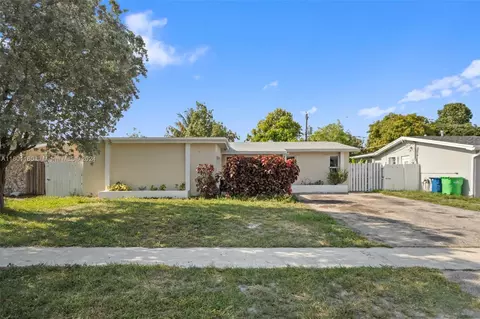 8361 NW 21st Ct, Sunrise, FL 33322