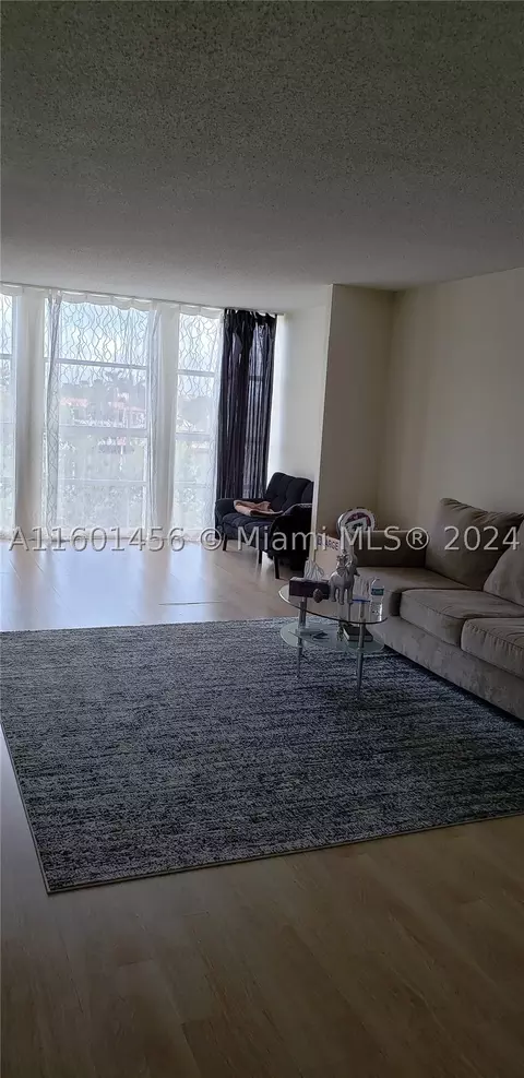 701 Three Islands Blvd #417, Hallandale Beach, FL 33009