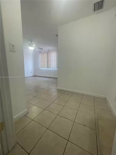 60 W 12th St, Hialeah, FL 33010 photo 11