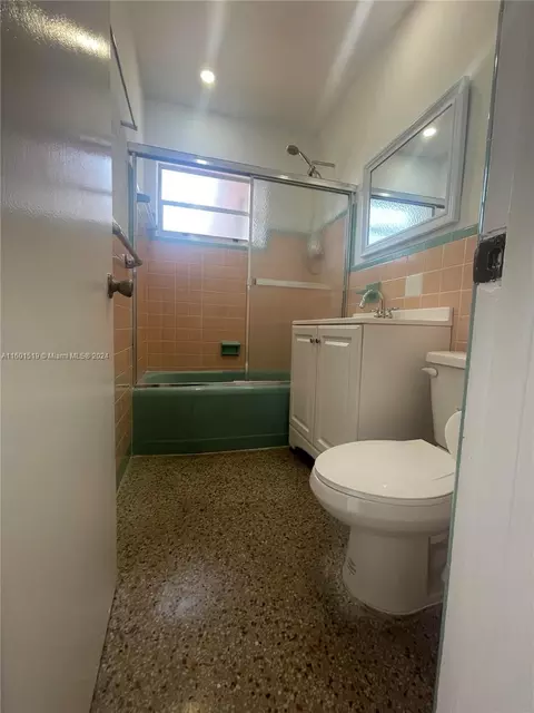 60 W 12th St, Hialeah, FL 33010 photo 8