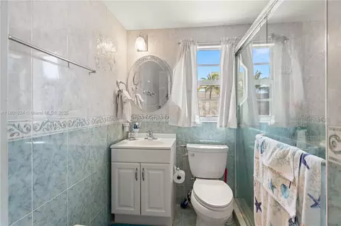 Bath - 9280 Harding Ave, Surfside, FL 33154 photo 1 of 2