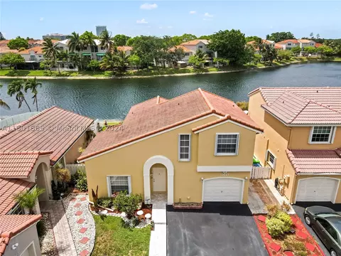 12621 NW 13th Ct, Sunrise, FL 33323