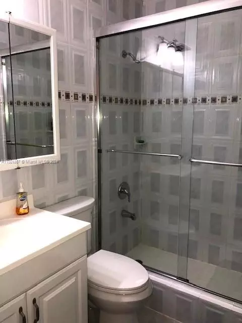 2308 W 68th St #9-2, Hialeah, FL 33016 photo 2