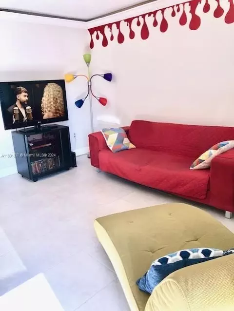 2308 W 68th St #9-2, Hialeah, FL 33016 photo 5