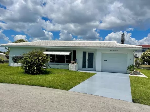 5901 NW 87th Ave, Tamarac, FL 33321