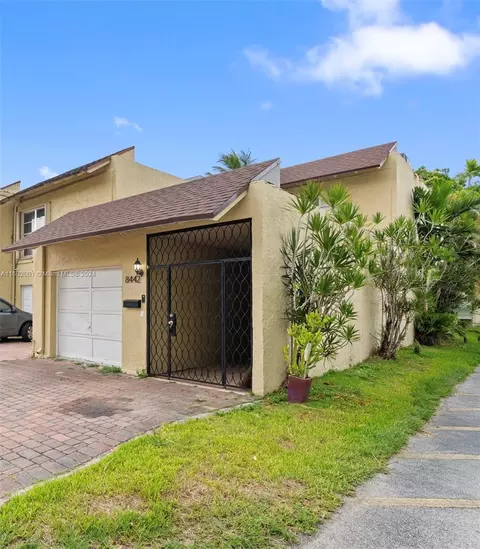 8442 SW 103rd Ave #8442, Miami, FL 33173