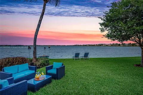 5157 SW 183rd Ave, Miramar, FL 33029