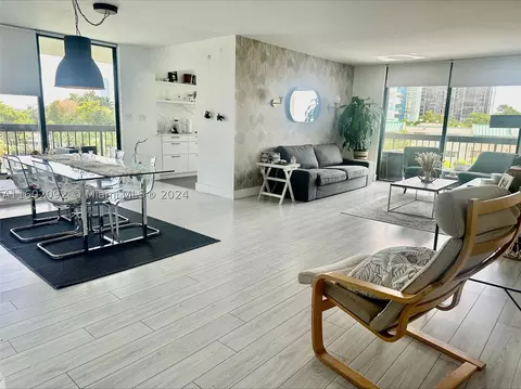2333 Brickell Ave #417, Miami, FL 33129