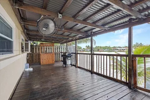 933 W 77th St #933, Hialeah, FL 33014 photo 29