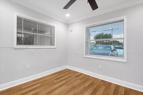 933 W 77th St #933, Hialeah, FL 33014 photo 5