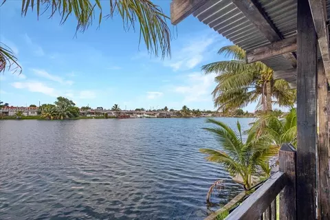 933 W 77th St #933, Hialeah, FL 33014 photo 31