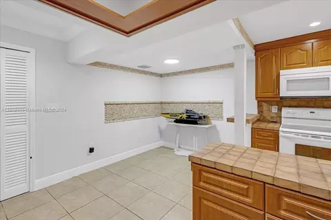 933 W 77th St #933, Hialeah, FL 33014 photo 15