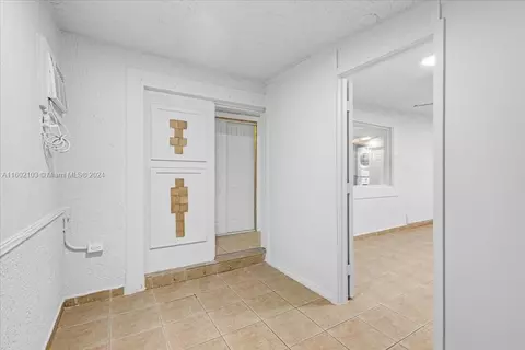 933 W 77th St #933, Hialeah, FL 33014 photo 26