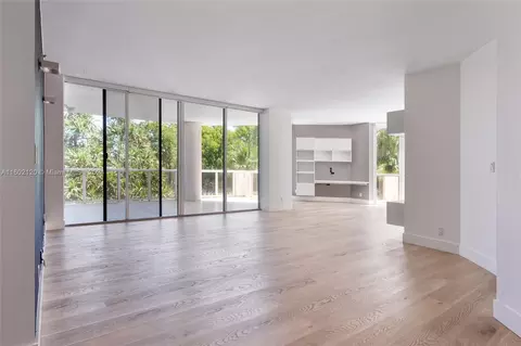 3600 Yacht Club Dr #202, Aventura, FL 33180
