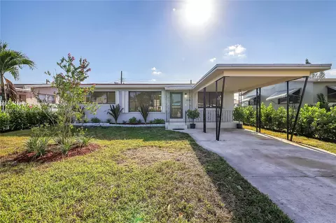 8330 NW 22nd Pl, Miami, FL 33147