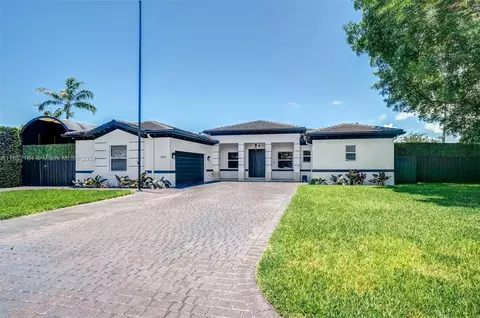 8180 SW 187th St, Cutler Bay, FL 33157