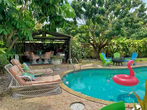 1540 NE 49th St, Oakland Park, FL 33334
