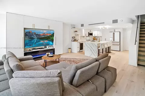 350 Grapetree Dr #408, Key Biscayne, FL 33149