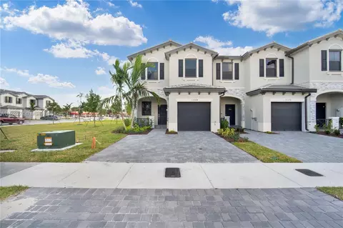 13368 SW 287th St, Homestead, FL 33033