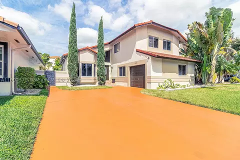 18336 NW 61st Pl, Hialeah, FL 33015